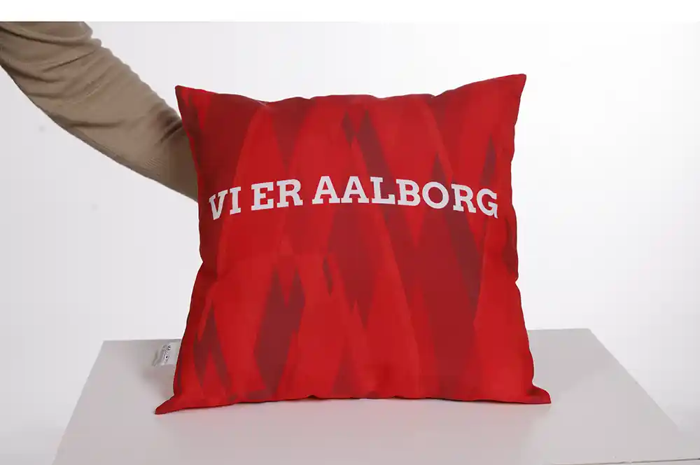 A product photo with a messy background, shown before our background removal service for e-commerce